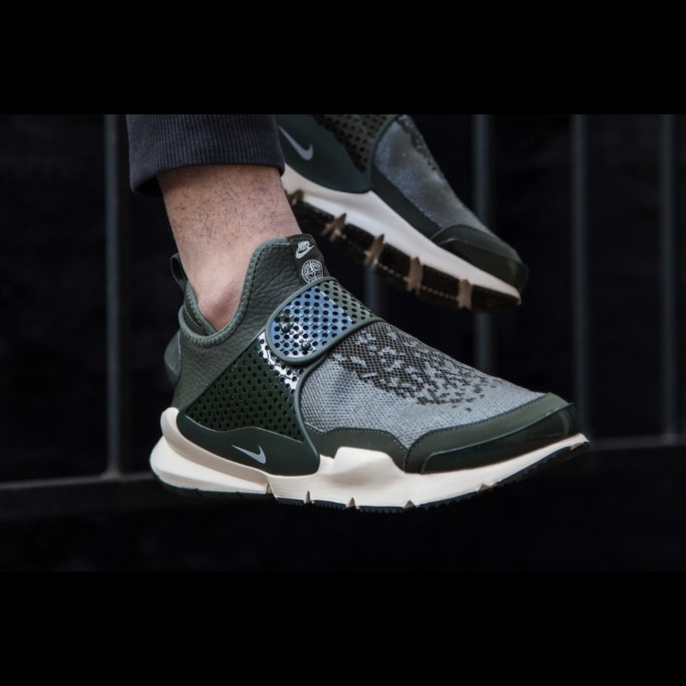 Nike Sock Dart MID STONE ISLAND - GREEN - Sequoia
